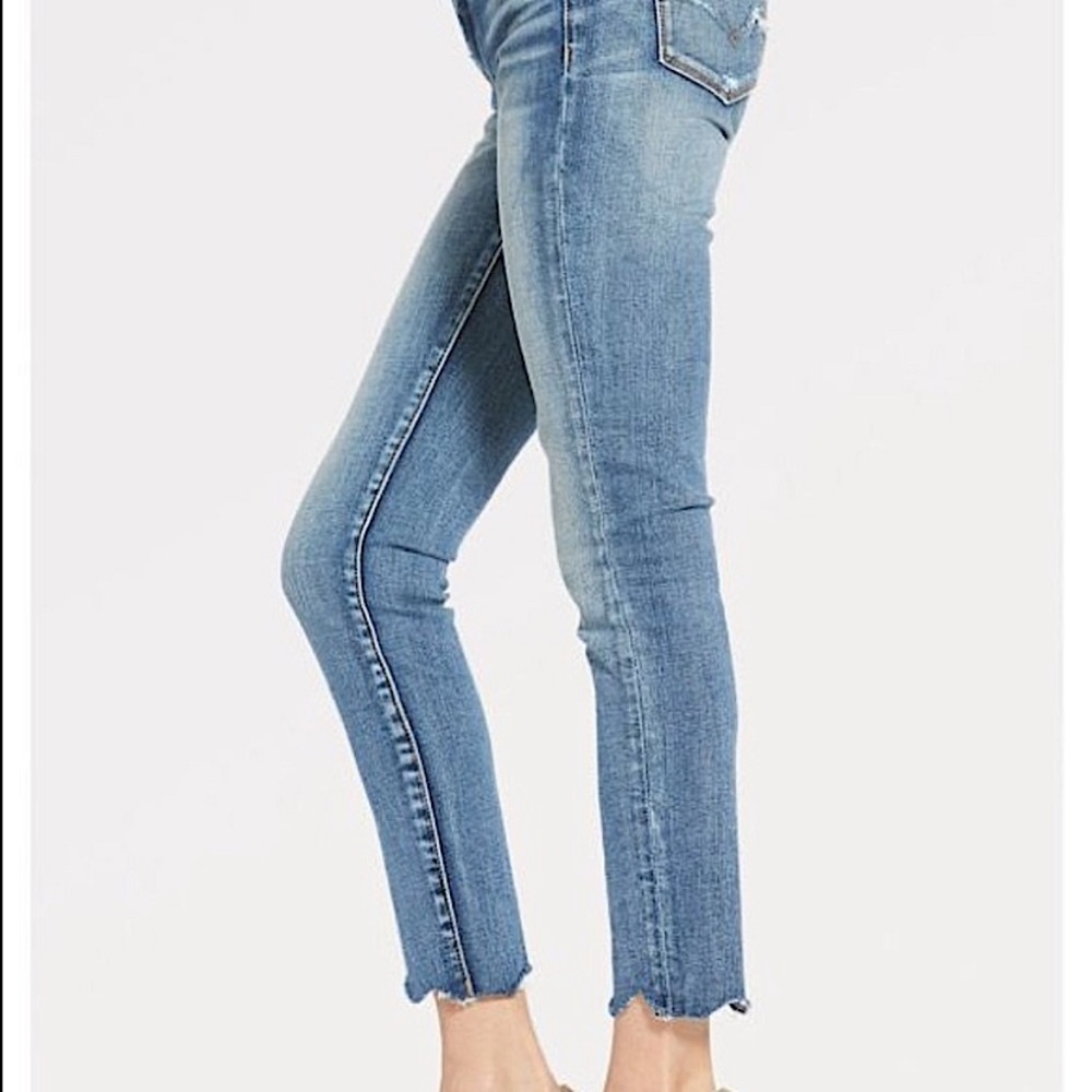 Blank NYC Skinny Classique Cropped Frayed/Jagged Hem Size 28 Medium Wash - Picture 4 of 15